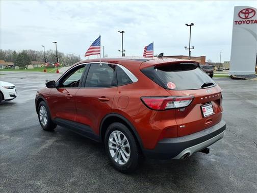 Sedona Orange Metallic 2020 Ford Escape SE