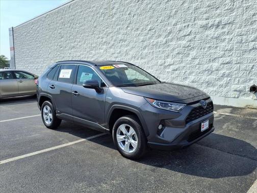 2021 Toyota RAV4 Hybrid XLE