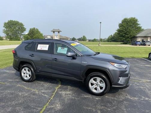 2021 Toyota RAV4 Hybrid XLE