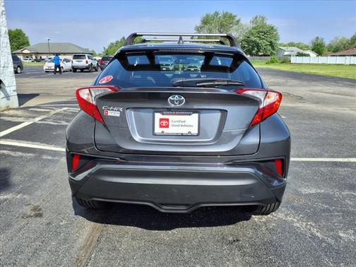 2021 Toyota C-HR XLE