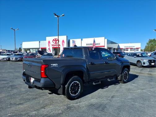 2025 Toyota Tacoma TRD Off-Road