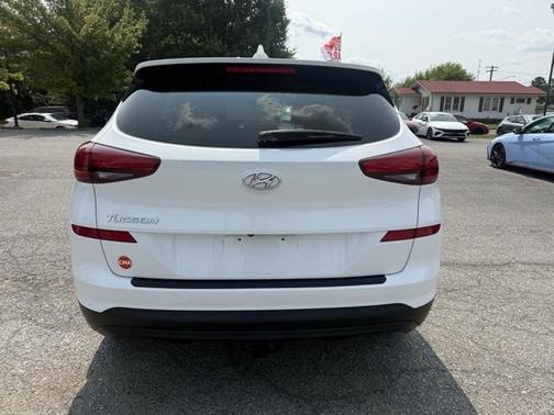 2019 Hyundai TUCSON SE