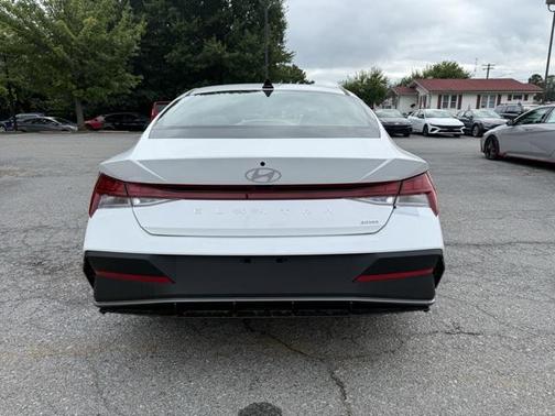 2025 Hyundai ELANTRA HEV Blue