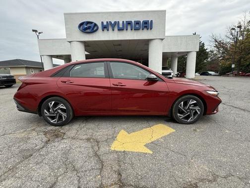 2025 Hyundai ELANTRA Sport