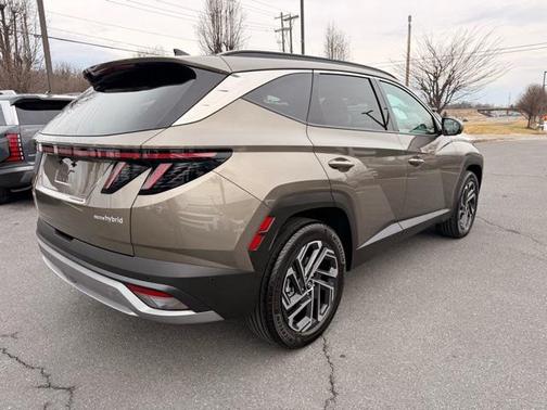 2025 Hyundai TUCSON Hybrid Limited