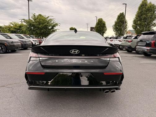 Abyss Black 2026 Hyundai ELANTRA N Line