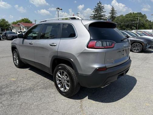 2019 Jeep Cherokee Latitude Plus