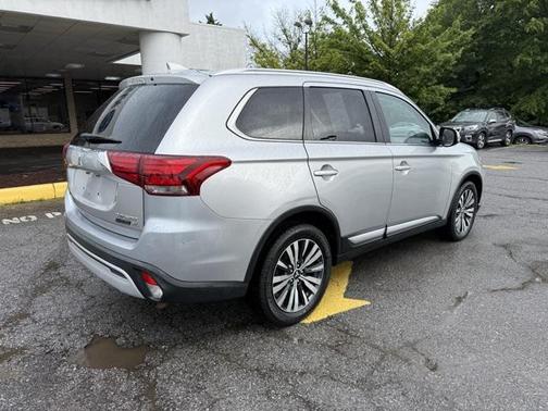 2019 Mitsubishi Outlander SEL