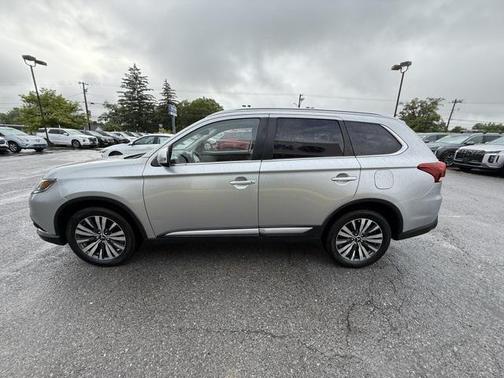 2019 Mitsubishi Outlander SEL