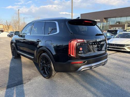 2022 Kia Telluride SX