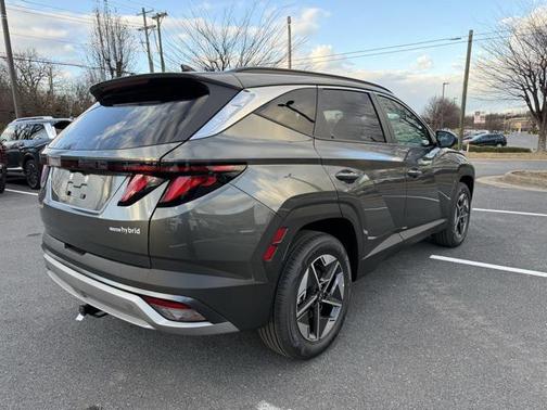 2026 Hyundai TUCSON Hybrid SEL
