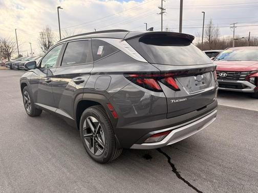 2026 Hyundai TUCSON Hybrid SEL