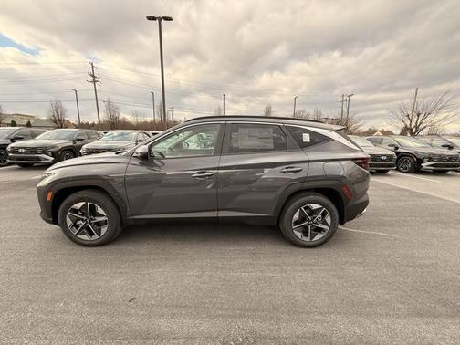 2026 Hyundai TUCSON Hybrid SEL