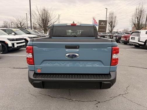 2023 Ford Maverick XL