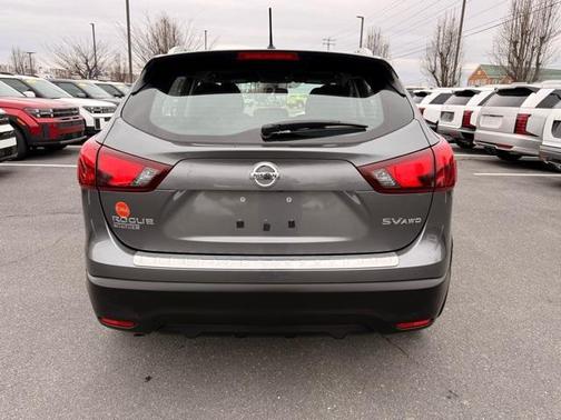 2018 Nissan Rogue Sport SV