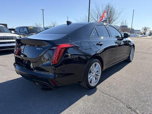 2023 Cadillac CT4 Premium Luxury