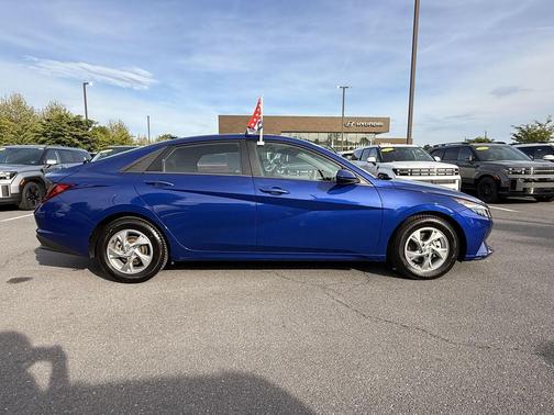 Intense Blue 2023 Hyundai ELANTRA SE