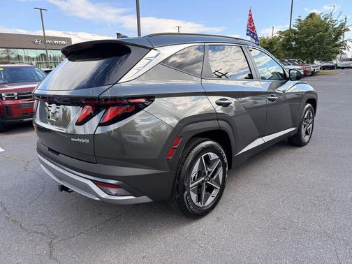 Amazon Gray 2026 Hyundai TUCSON Hybrid SEL