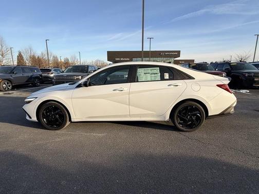 2026 Hyundai ELANTRA HEV SEL Sport