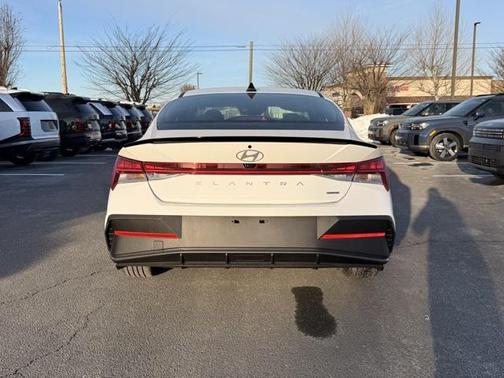 2026 Hyundai ELANTRA HEV SEL Sport