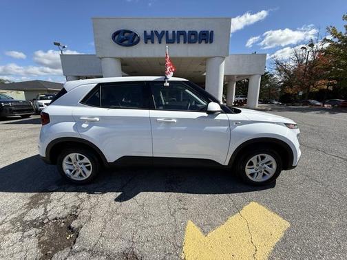 2021 Hyundai VENUE SE