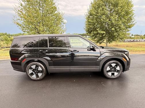 Phantom Black 2026 Hyundai SANTA FE SE