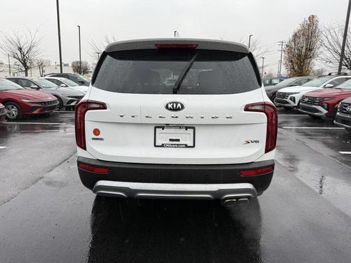 2020 Kia Telluride S