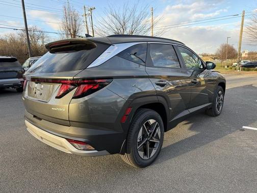 2026 Hyundai TUCSON Hybrid SEL