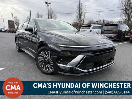 2025 Hyundai SONATA Hybrid SE