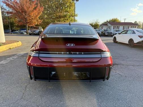 2025 Hyundai IONIQ 6 SEL