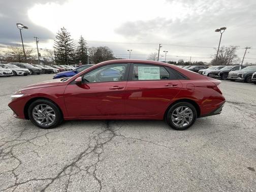 2025 Hyundai ELANTRA HEV Blue