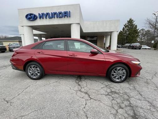 2025 Hyundai ELANTRA HEV Blue
