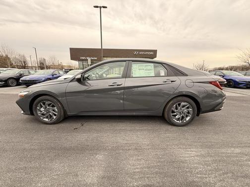 2026 Hyundai ELANTRA HEV Blue