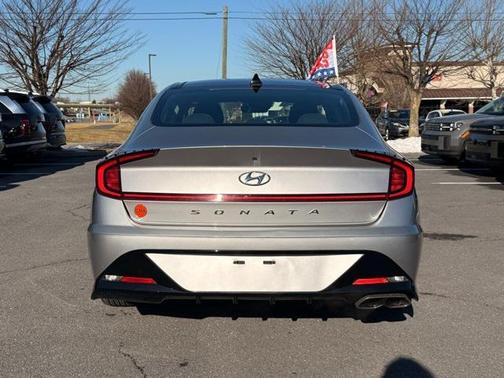 2021 Hyundai SONATA SEL