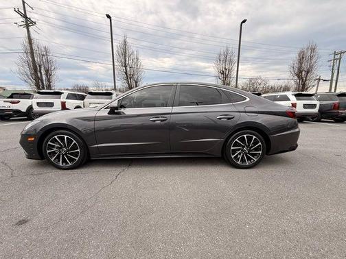 2021 Hyundai SONATA Limited