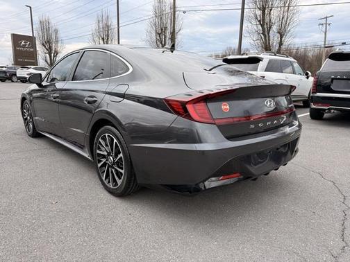 2021 Hyundai SONATA Limited