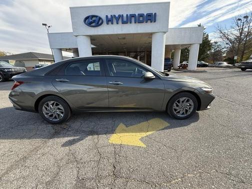 2026 Hyundai ELANTRA HEV Blue