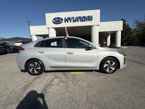 2018 Hyundai IONIQ Hybrid SEL
