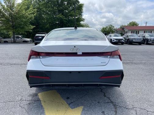 2025 Hyundai ELANTRA HEV Blue