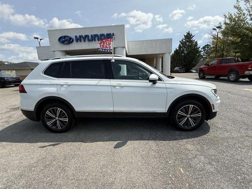 2019 Volkswagen Tiguan 2.0T SEL