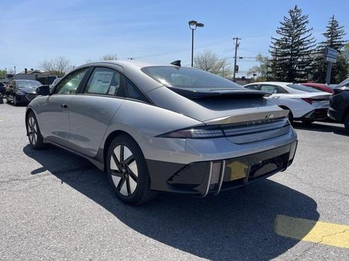 2025 Hyundai IONIQ 6 SE