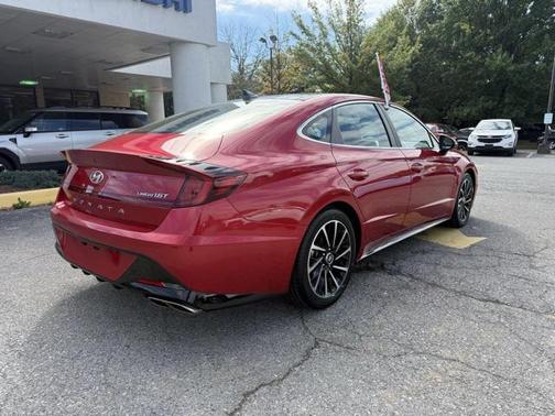2021 Hyundai SONATA Limited