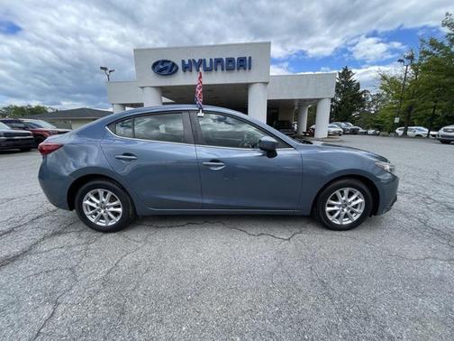 2016 Mazda Mazda3 i Touring