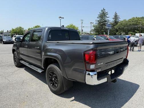 2022 Toyota Tacoma SR5