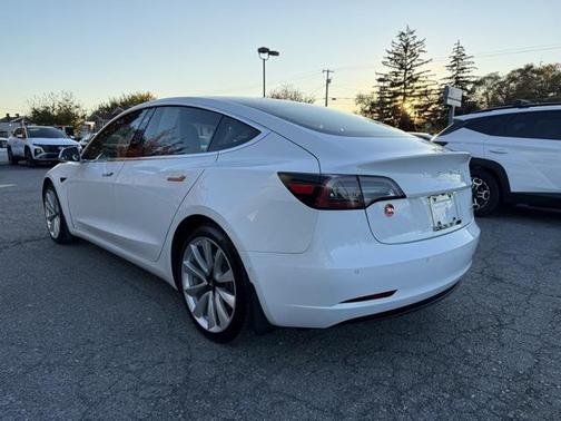 2018 Tesla Model 3 Performance