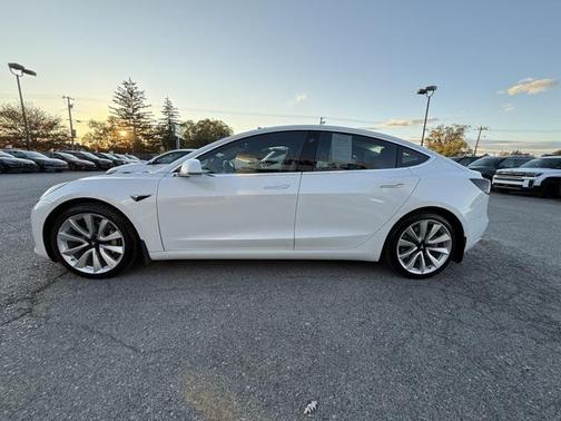 2018 Tesla Model 3 Performance