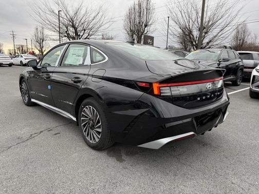 2026 Hyundai SONATA Hybrid Limited