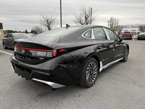 2026 Hyundai SONATA Hybrid Limited