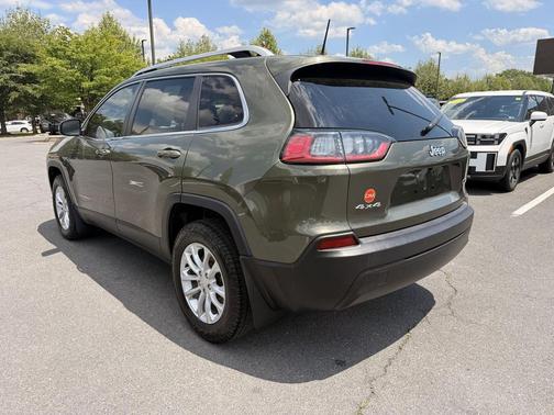Olive Green Pearlcoat 2019 Jeep Cherokee Latitude
