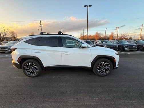 Creamy White Pearl 2026 Hyundai TUCSON Plug-In Hybrid Limited